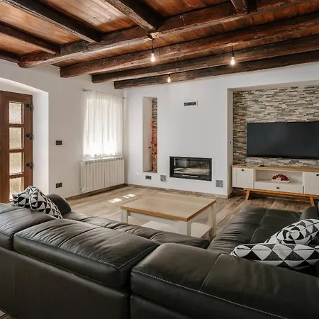 Villa D *